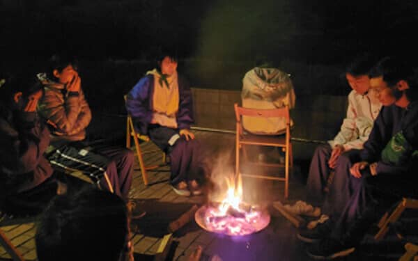 「焚火」の様子